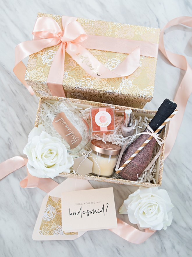 These DIY will you by my bridesmaid gift boxes are SO cute!
