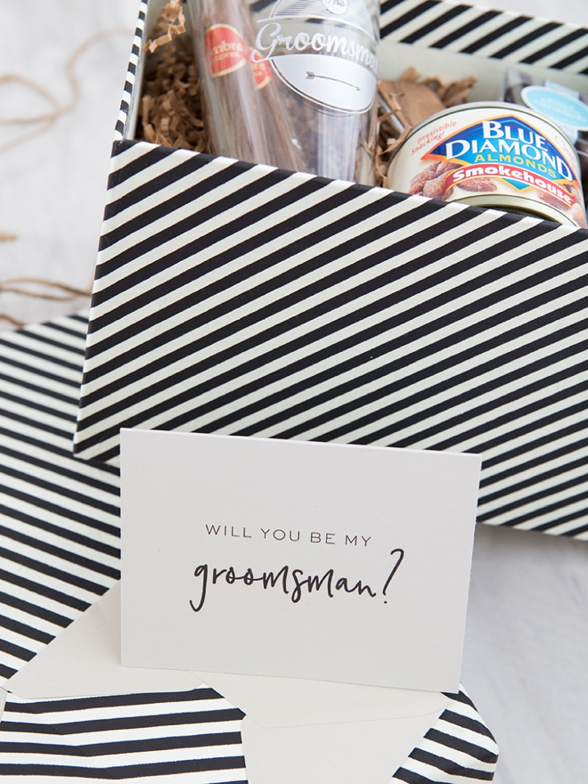 These DIY will you by my groomsman gift boxes are SO cute!
