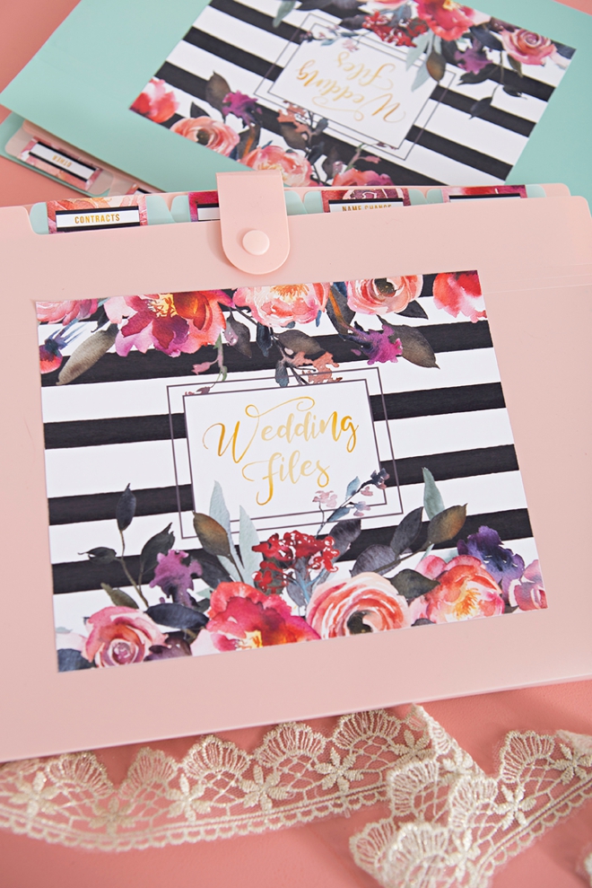 How cute are these printable wedding file folder labels!?