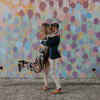 How amazing is this engagement shoot snap!? LOVE!