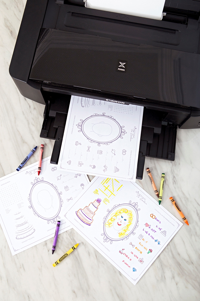 Check out these FREE printable wedding activity placemats for kids!