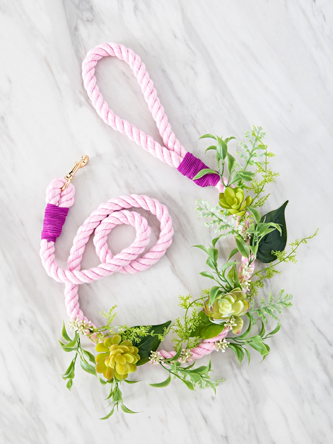 Make your own custom dog leash for your wedding day!