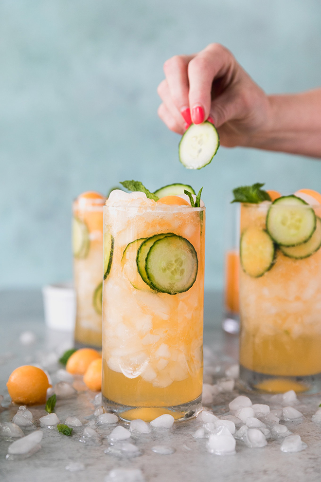 This refreshing and fruity cocktail screams summer