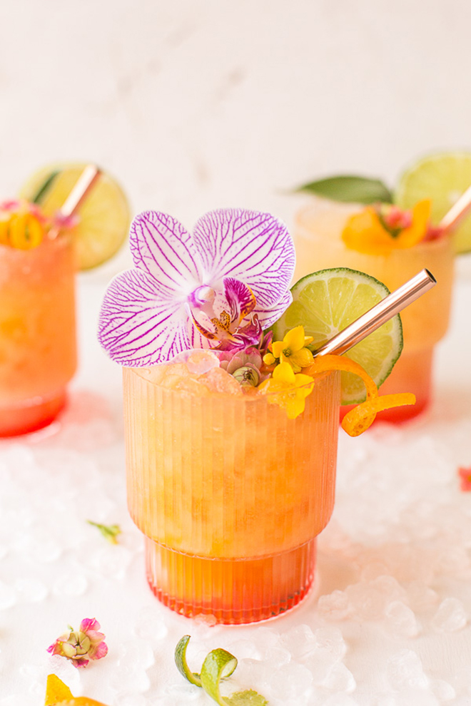 Have you seen a more perfect summer cocktail to serve at your wedding!?