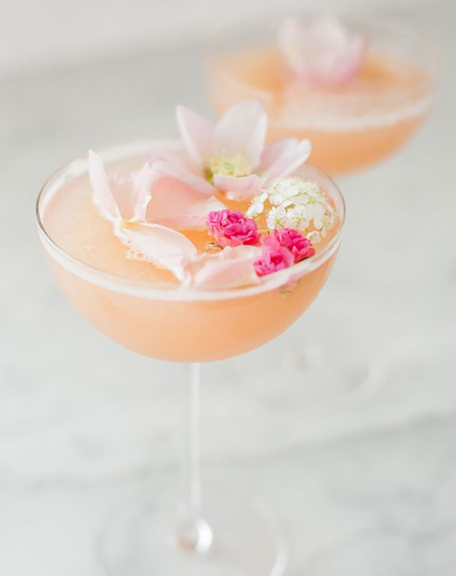 Could this signature cocktail BE any prettier!?