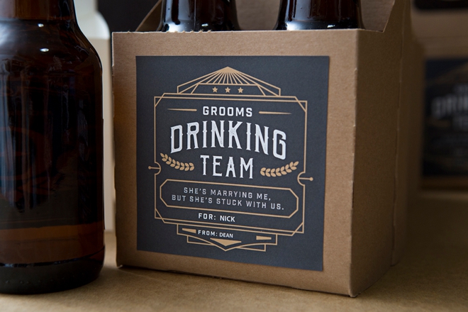 OMG, these DIY groomsmen beer gifts are the best!