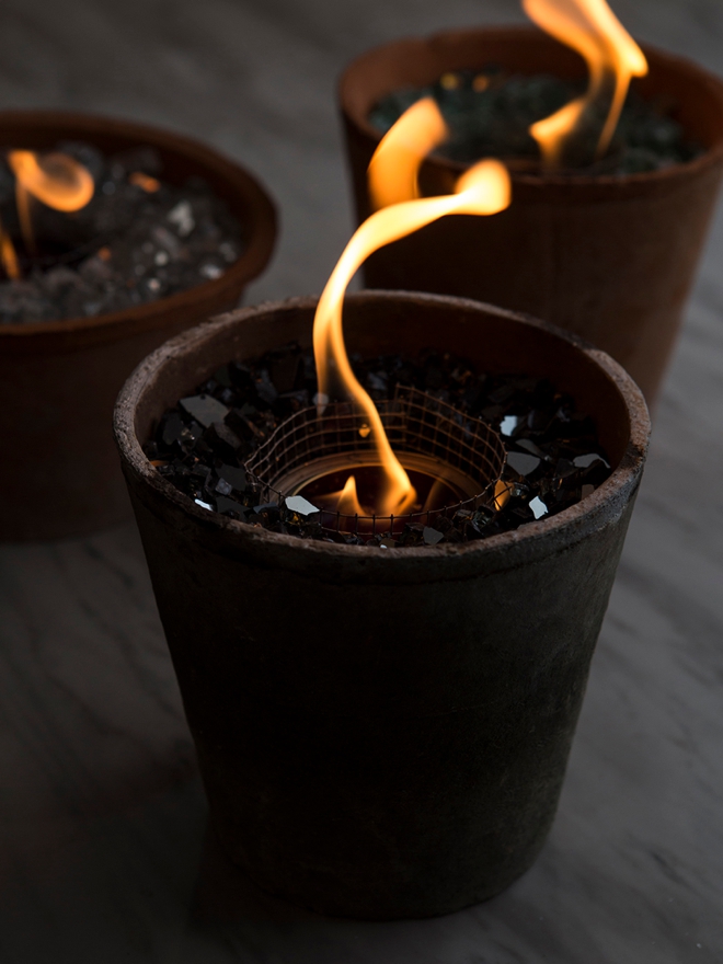 These DIY table top fire pits are easy and gorgeous!