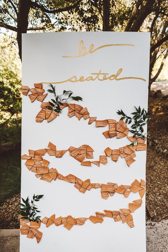 We our obsessed with with creative escort card displays! 