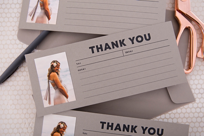 These DIY photo thank you cards are perfect for weddings, birthdays, or babies!