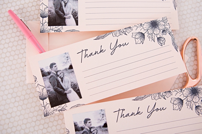 These DIY photo thank you cards are perfect for weddings, birthdays, or babies!