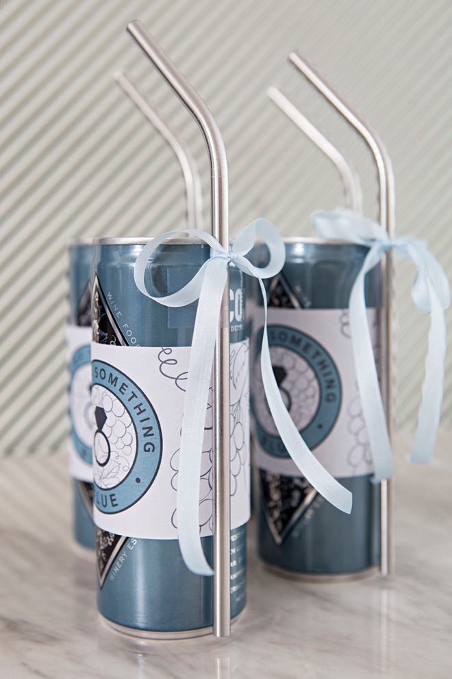 These DIY something blue wine favors are the absolute cutest!