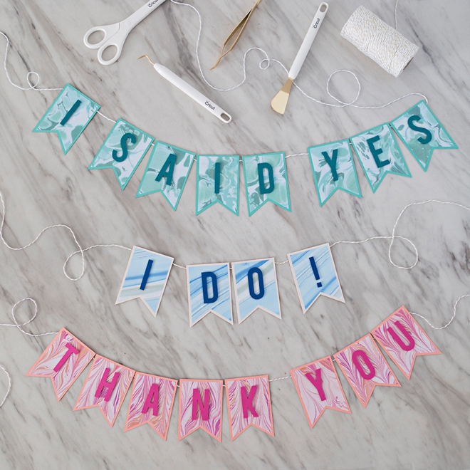 How to make easy vinyl wedding banners using your Cricut!