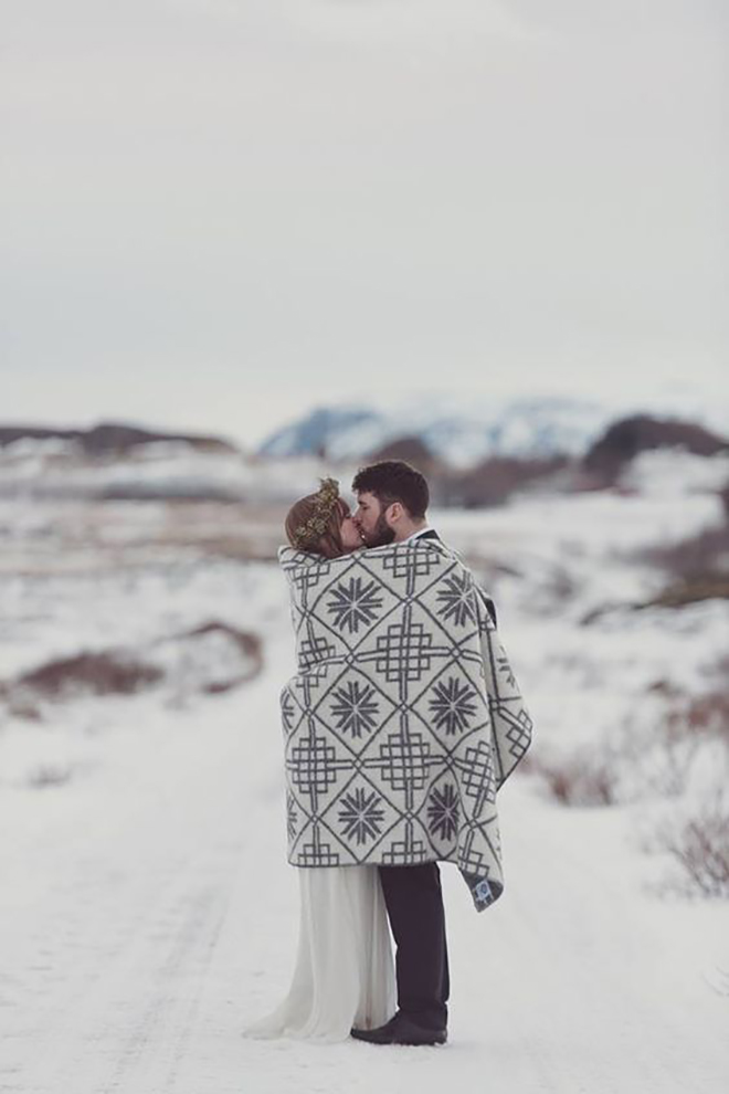 Must have winter wedding photos, blanket wrapped.