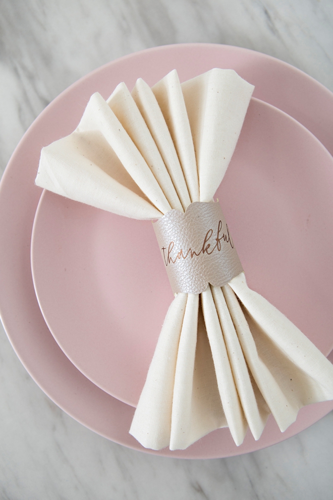 Learn how to make your own napkin rings with Cricut!