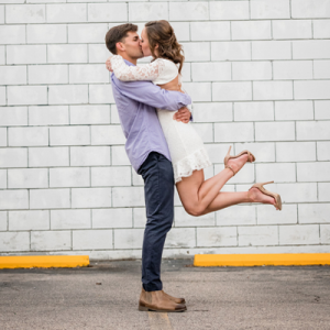 We can't get enough of this super gorgeous downtown Raleigh engagement shoot!