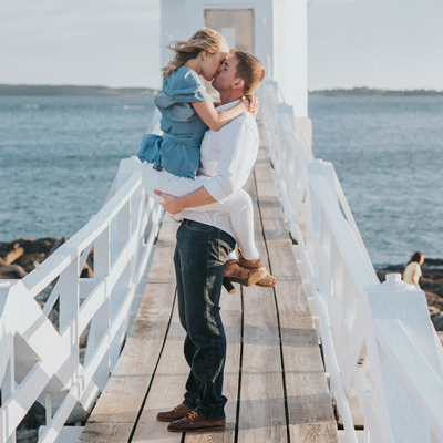 We're LOVING this gorgeous Maine engagement!