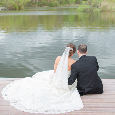 We're in LOVE with this gorgeous handmade lakeside wedding!