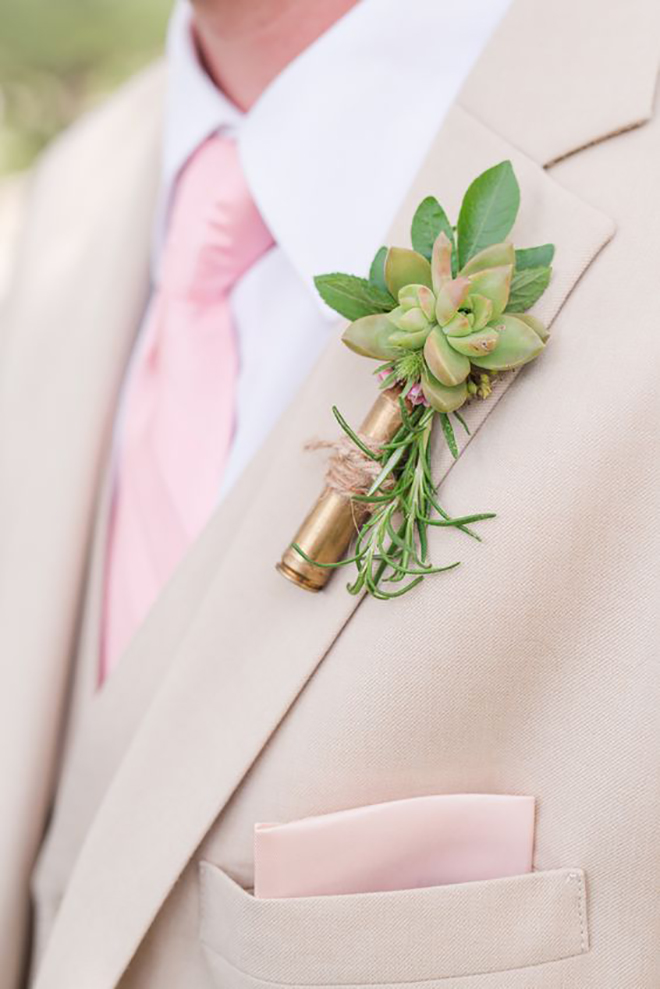 15 Unique Boutonnieres