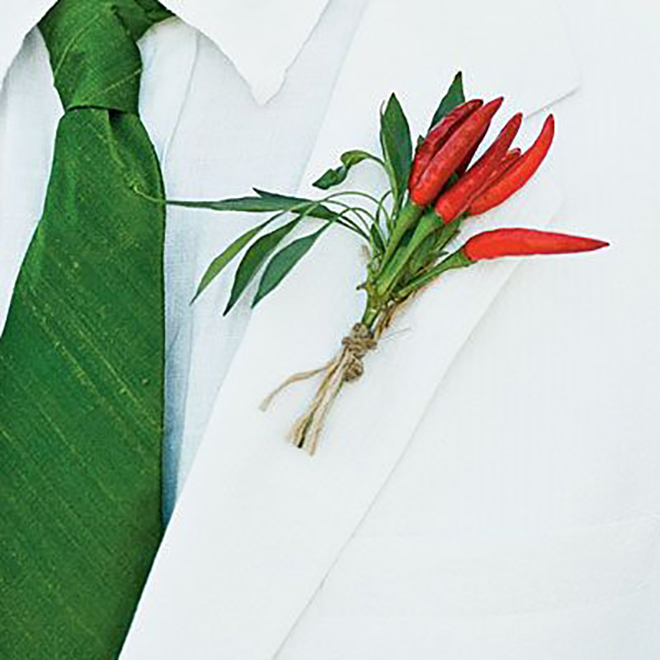 15 Unique Boutonnieres 