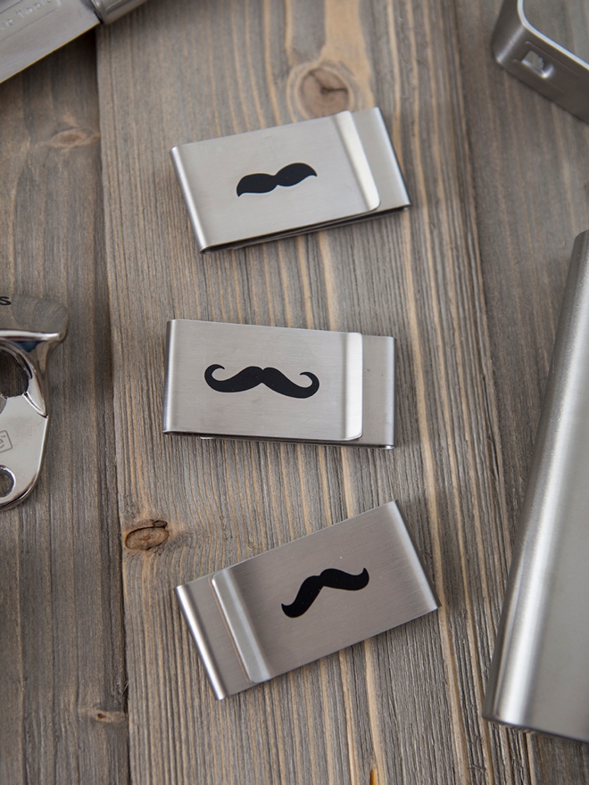 Learn how to personalize your own groomsmen gifts!