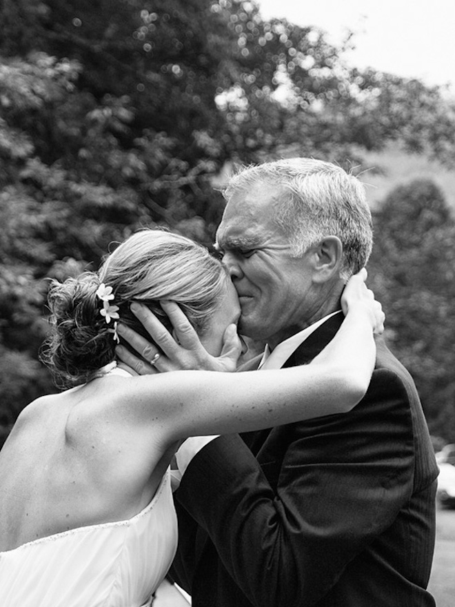 10 Father of the Bride First Looks That Give Us All The Feels