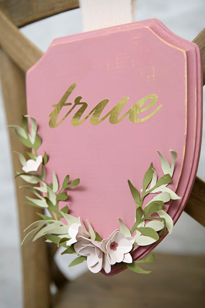 How to make your own stunning reception chair signs!