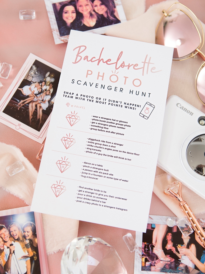 FREE printable and editable Bachelorette Photo Scavenger Hunt game!