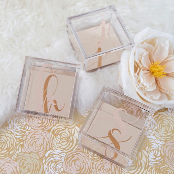 We're LOVING These DIY Monogram Jewelry Boxes, The Perfect Gifts!