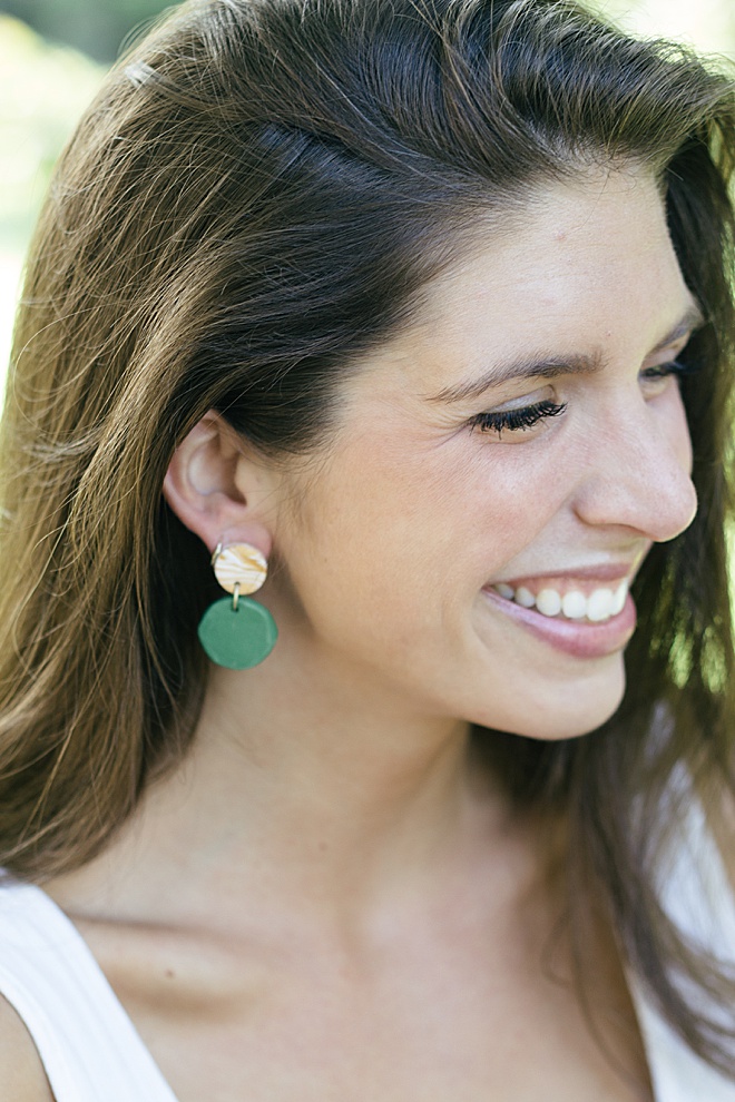 How CUTE are these DIY clay baked bridesmaid earrings?