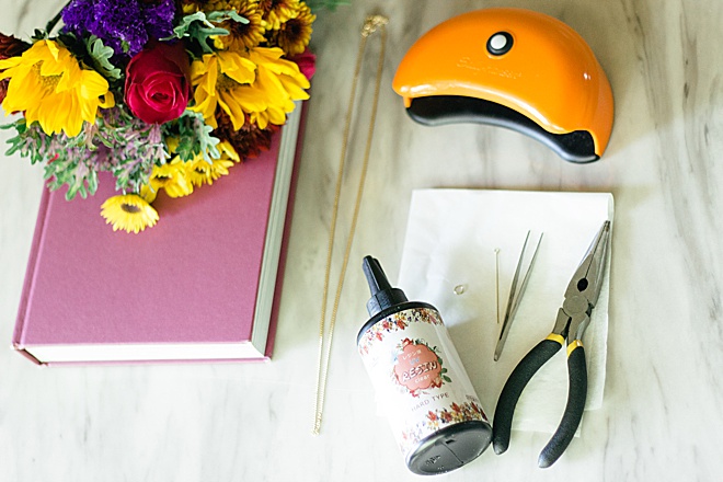 Preserve your wedding flowers with this simple resin pressed flower DIY!