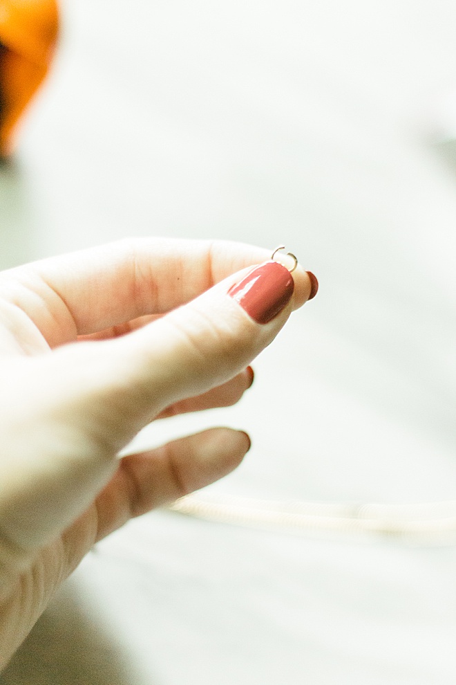 Preserve your wedding flowers with this simple resin pressed flower DIY!