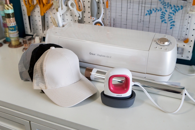 Make Easy Fall Hats with the Cricut EasyPress Mini – Mary Martha Mama