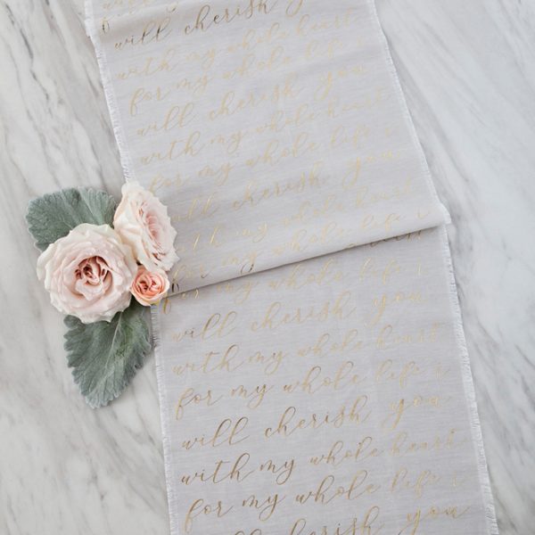 How To Make A Custom Table Runner With Cricut & Martha Stewart!