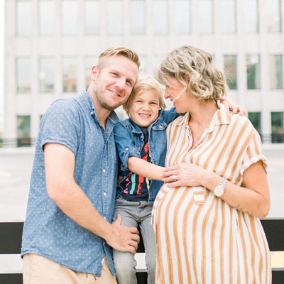 We're sharing Lauren's ADORABLE family maternity session on the blog today and you don't want to miss it!!
