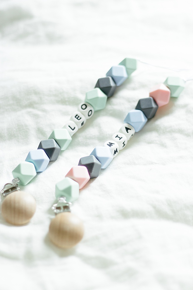 Personalizing for your baby is so much fun! Today I am walking you through how to make a personalized teething pacifier clip.