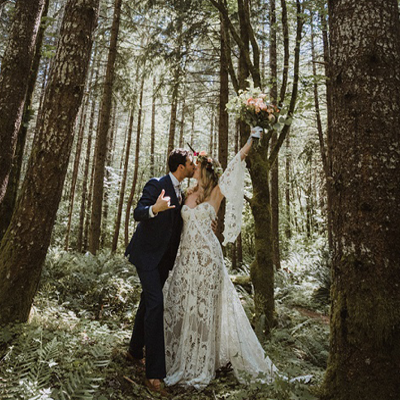 We're in LOVE with this handmade Summer Camp wedding on the blog now!