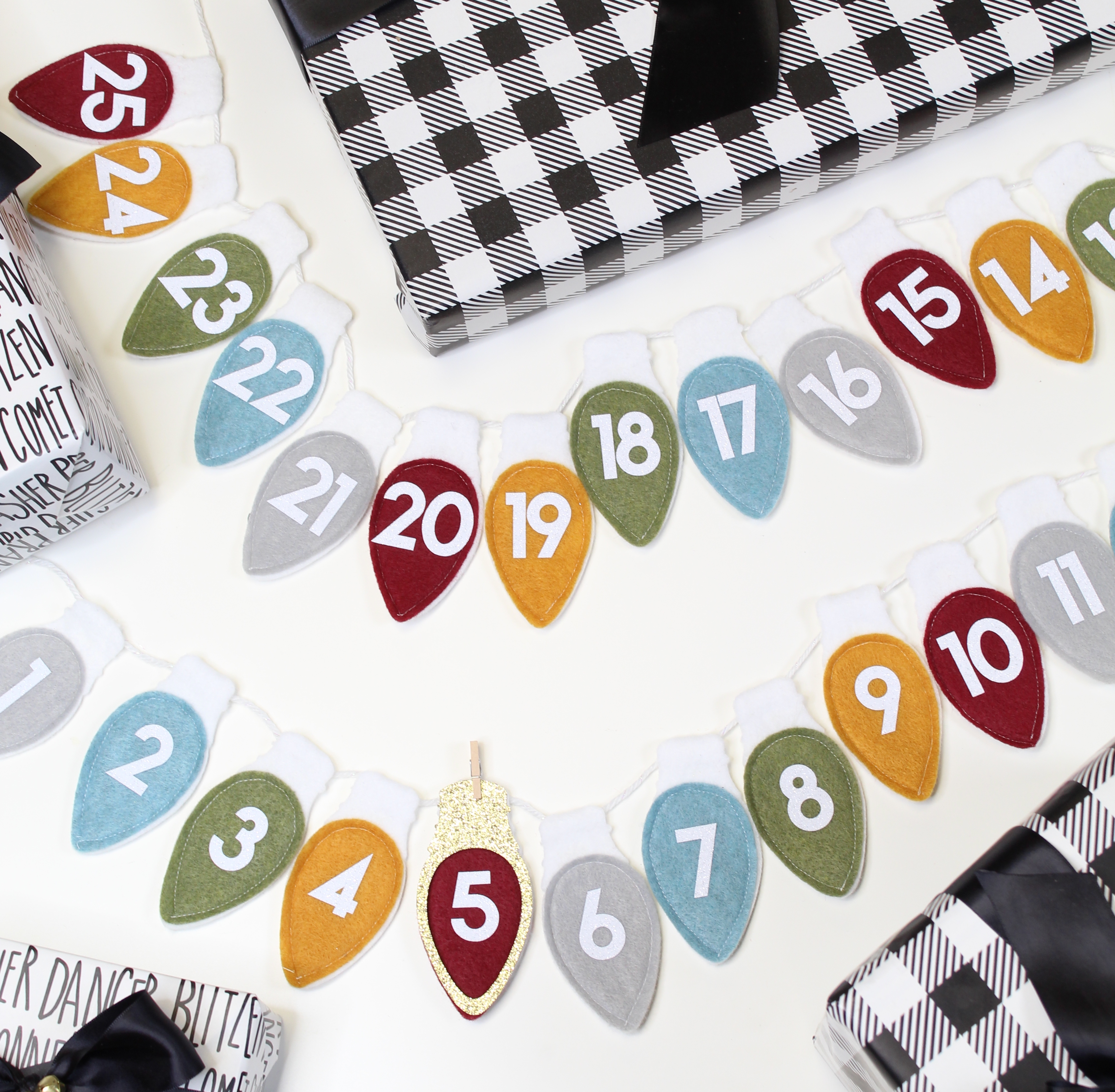 Get in the holiday spirit with this DIY felt advent banner!