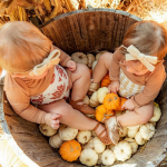 We are OBSESSING over this super adorable Fall baby session at the pumpkin batch! Don't miss it!