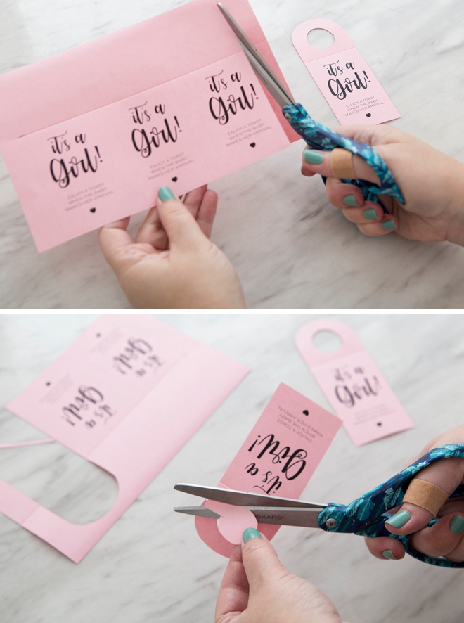 These DIY It's a Girl mini wine favors are the cutest!