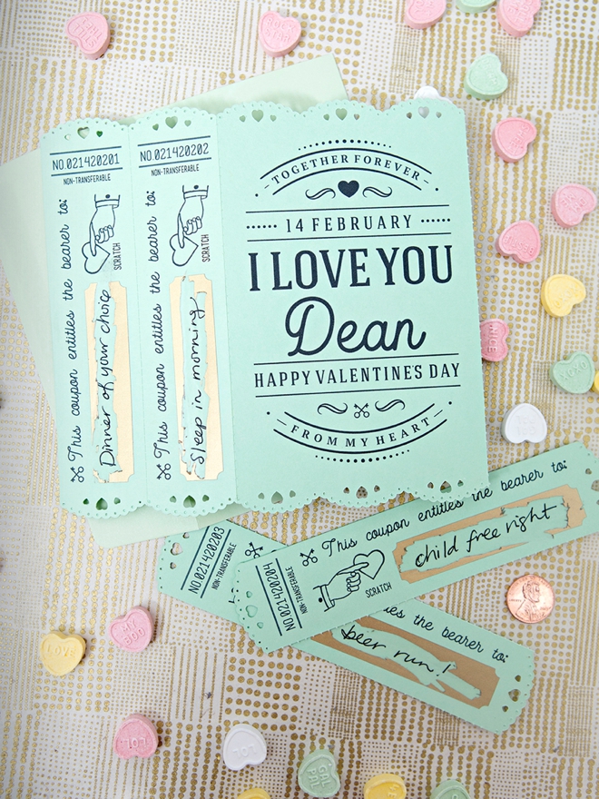 Personalize and cut these amazing valentine cards with your Cricut Maker!