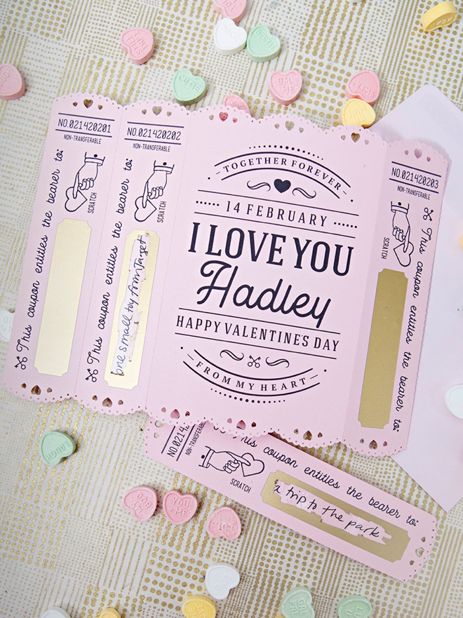Personalize and cut these amazing valentine cards with your Cricut Maker!