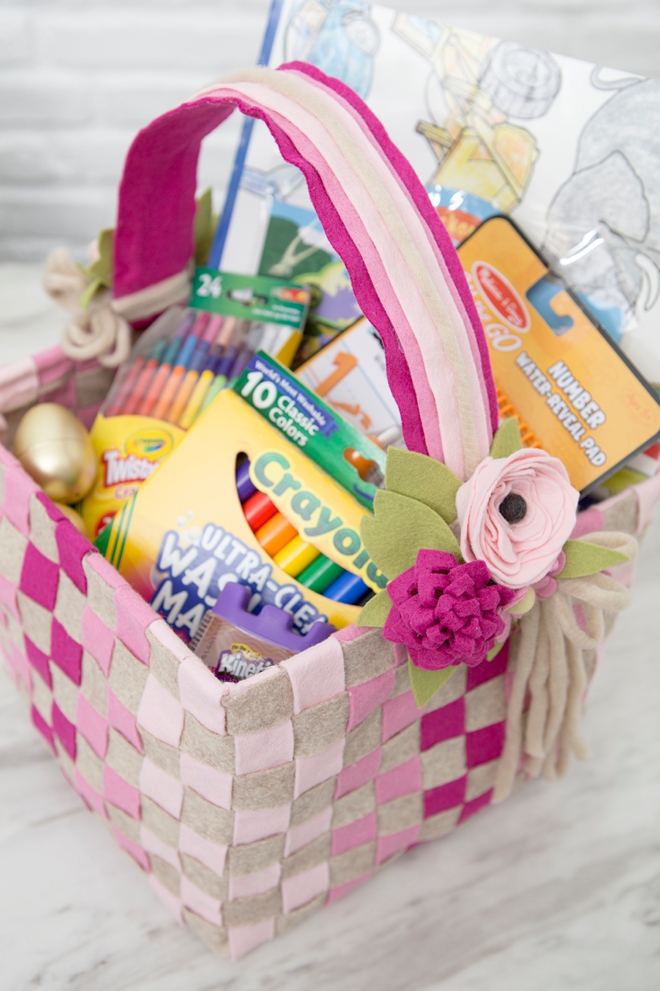How to make the most beautiful felt Easter baskets from scratch!