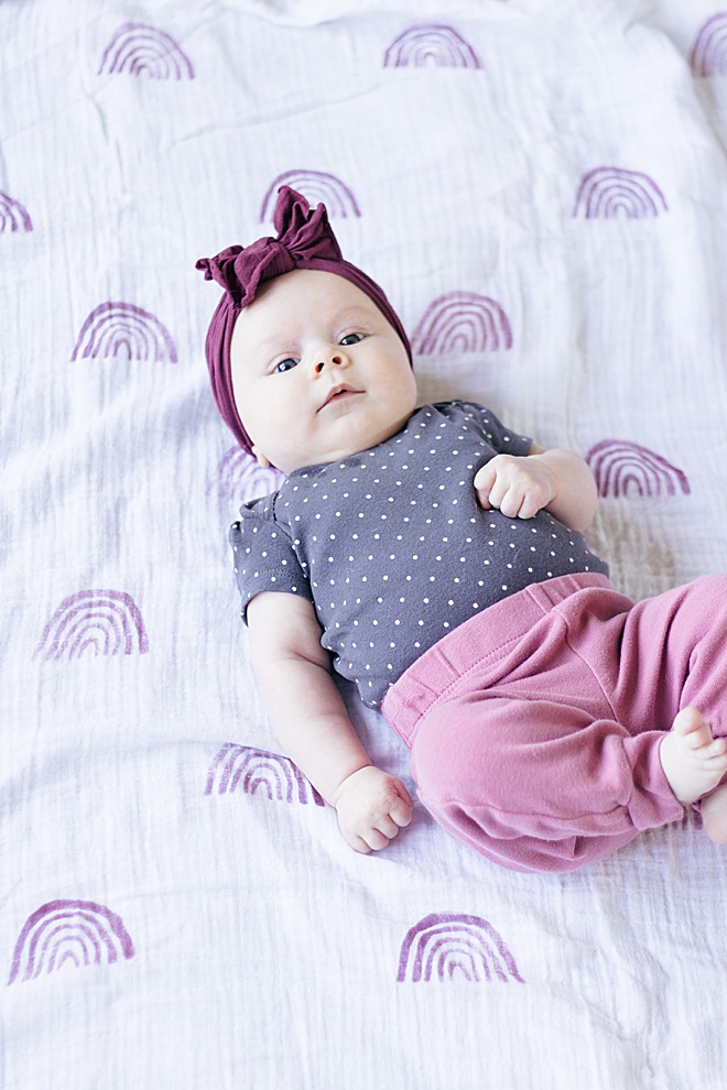 Make this trendy rainbow muslin blanket for your baby!