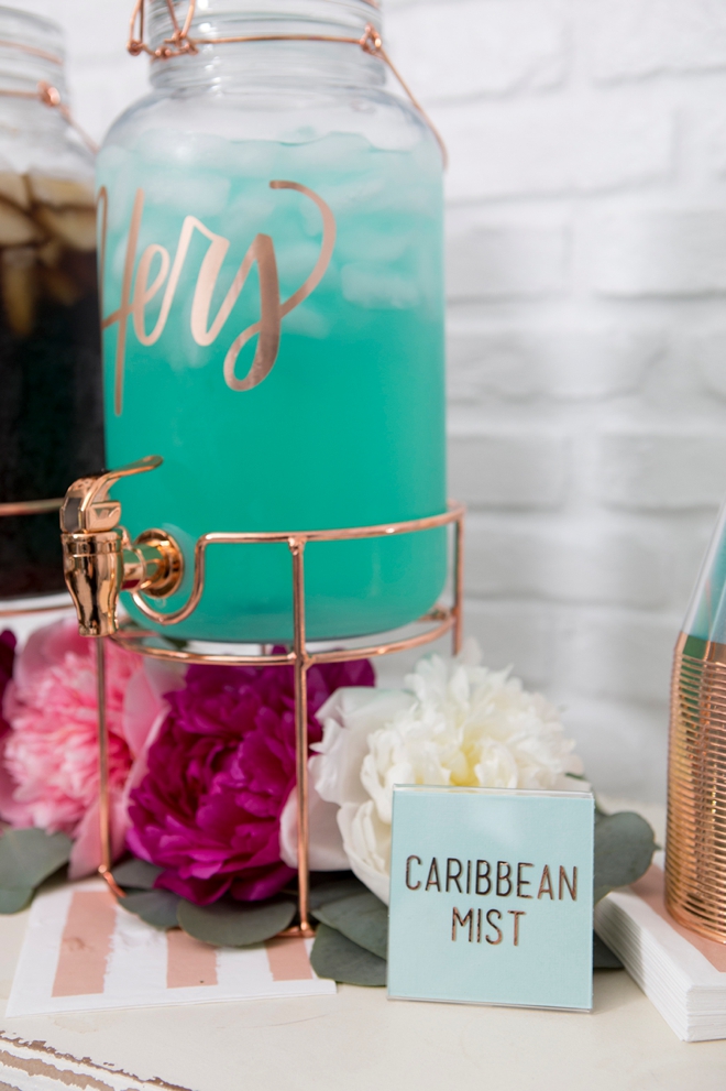 How to make an adorable signature drink cocktail station!
