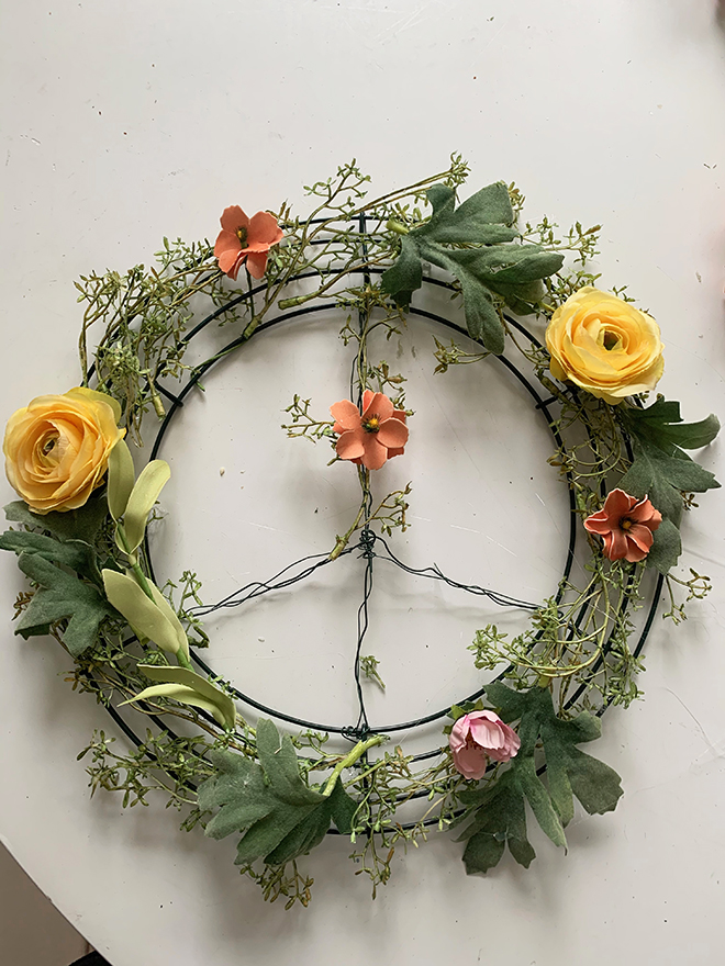 DIY peace sign wreath