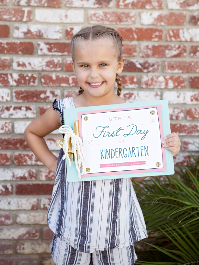 Adorable free editable First Day of school signs, TK-12th grade!