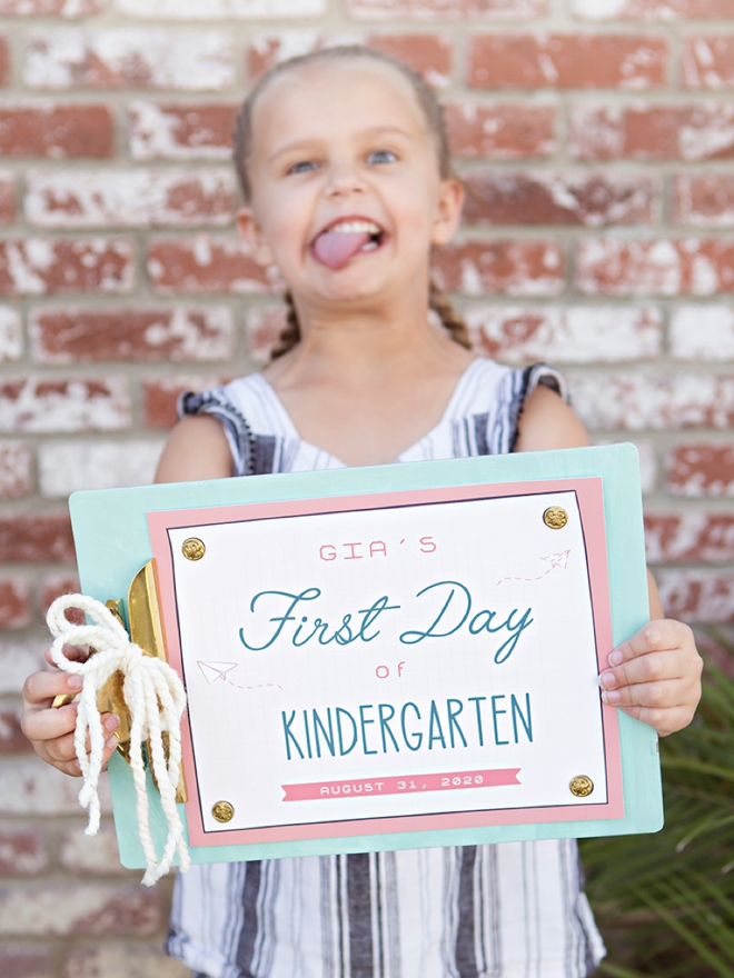 free-printable-editable-first-day-and-last-day-of-school-signs