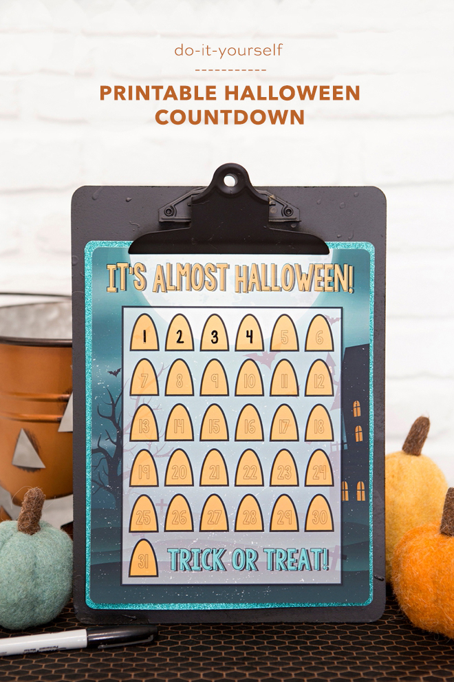 This printable Halloween countdown calendar is so cute!