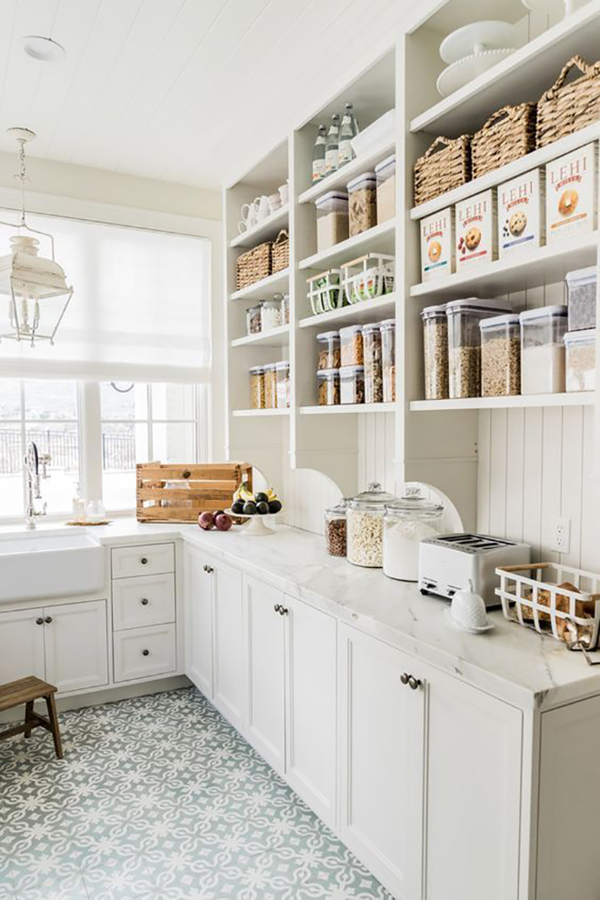 How to Organize a Pantry - The Turquoise Home