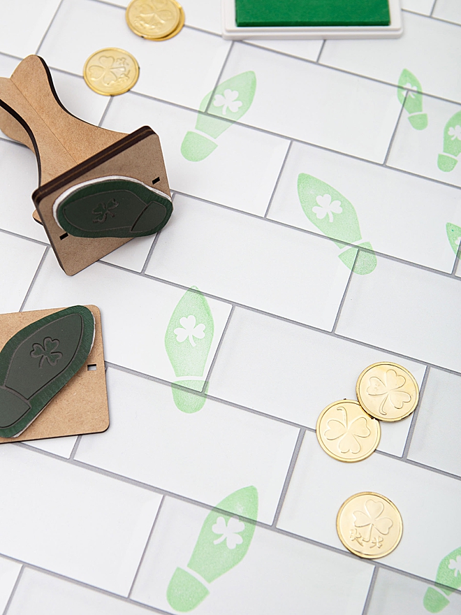 How to make your own Leprechaun footprints rubber stamp!